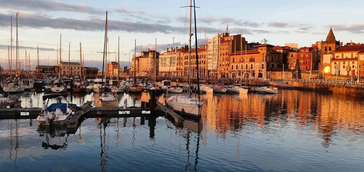 Casa Lantoxana Apartment Gijon Bagian luar foto