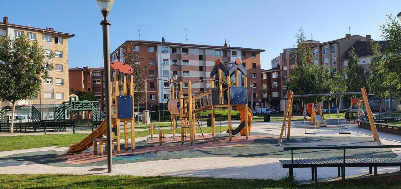 Casa Lantoxana Apartment Gijon Bagian luar foto