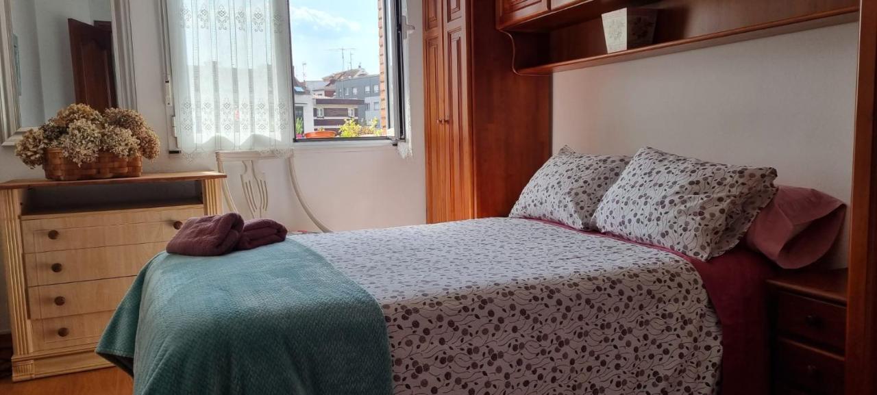 Casa Lantoxana Apartment Gijon Bagian luar foto